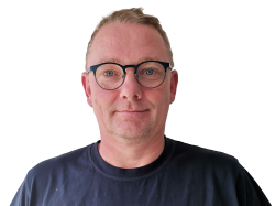 Ronnie, Blikkenslager og VVS